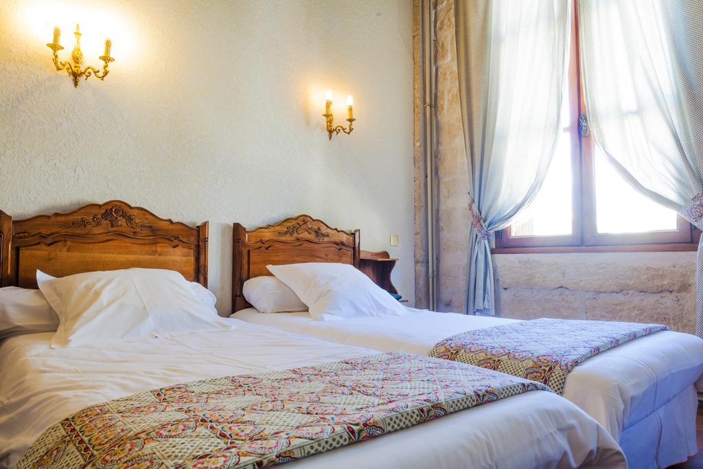 Auberge Du Pont Romain Sommières Oda fotoğraf