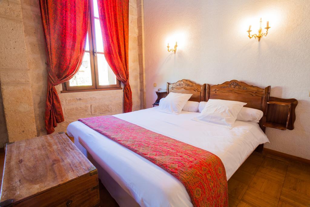 Auberge Du Pont Romain Sommières Oda fotoğraf