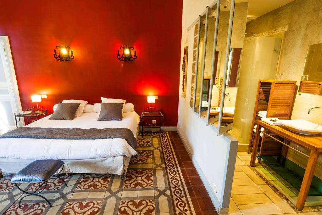 Auberge Du Pont Romain Sommières Oda fotoğraf